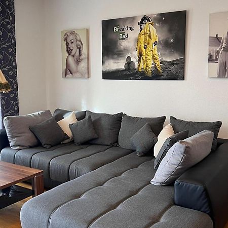 Grosse Ferienwohnung In Augsburg Mit Balkon Exterior foto