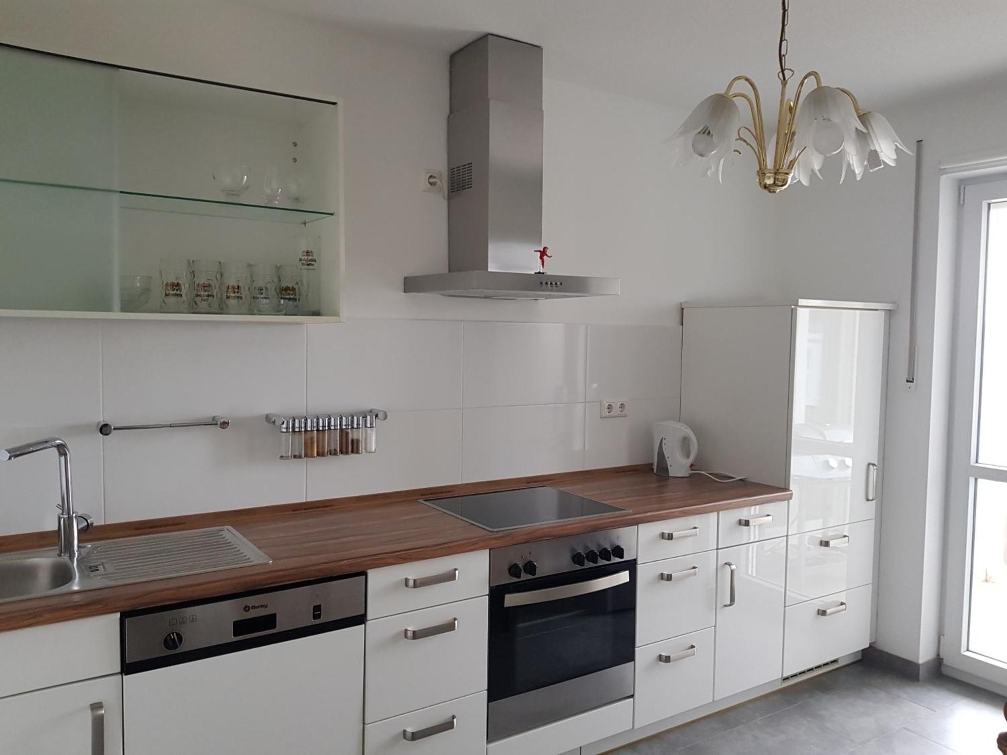 Grosse Ferienwohnung In Augsburg Mit Balkon Exterior foto
